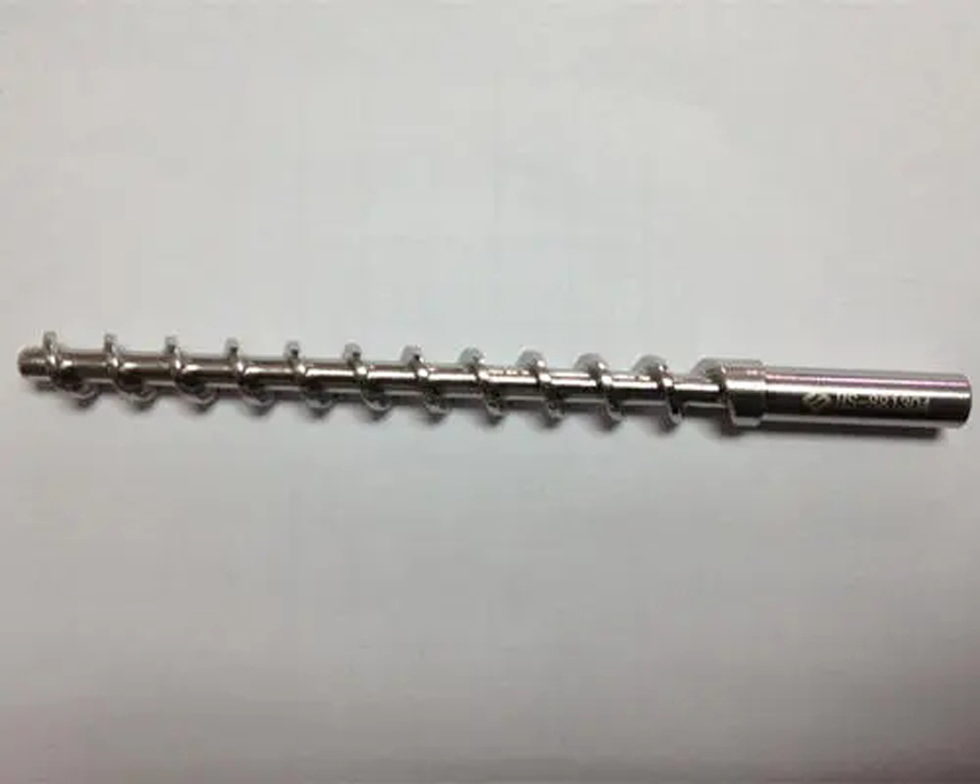 華鴻簡述注塑機螺桿長度與行程的關系